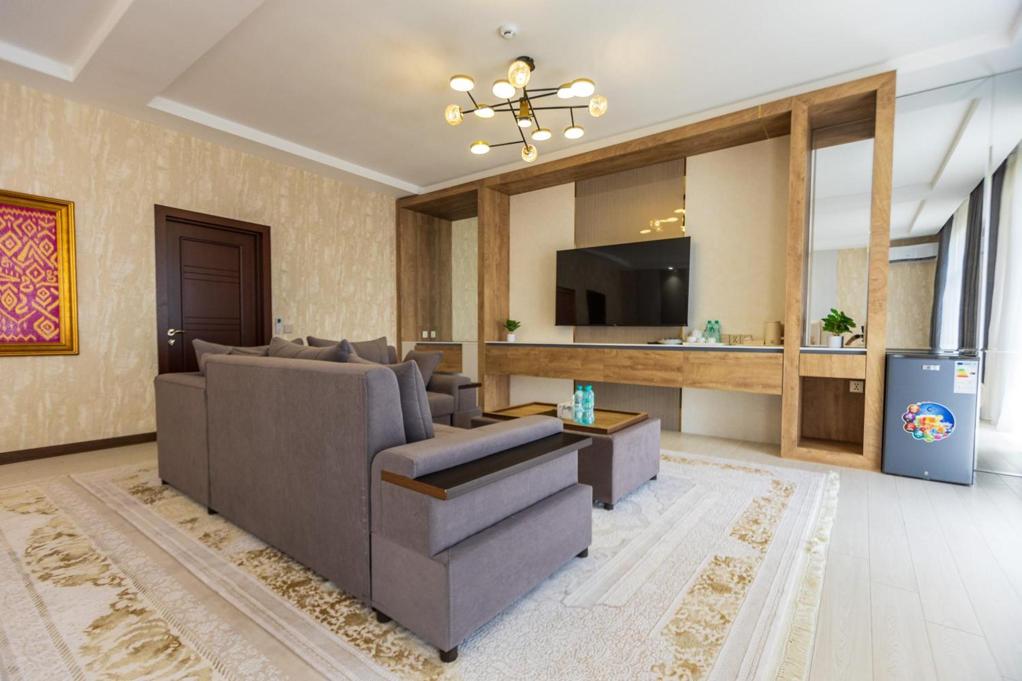 Hotel Panorama Dushanbe Luaran gambar